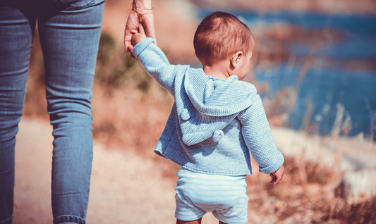 Helping your Delayed Toddler Learn to Walk: A Pediatric Therapists Guide